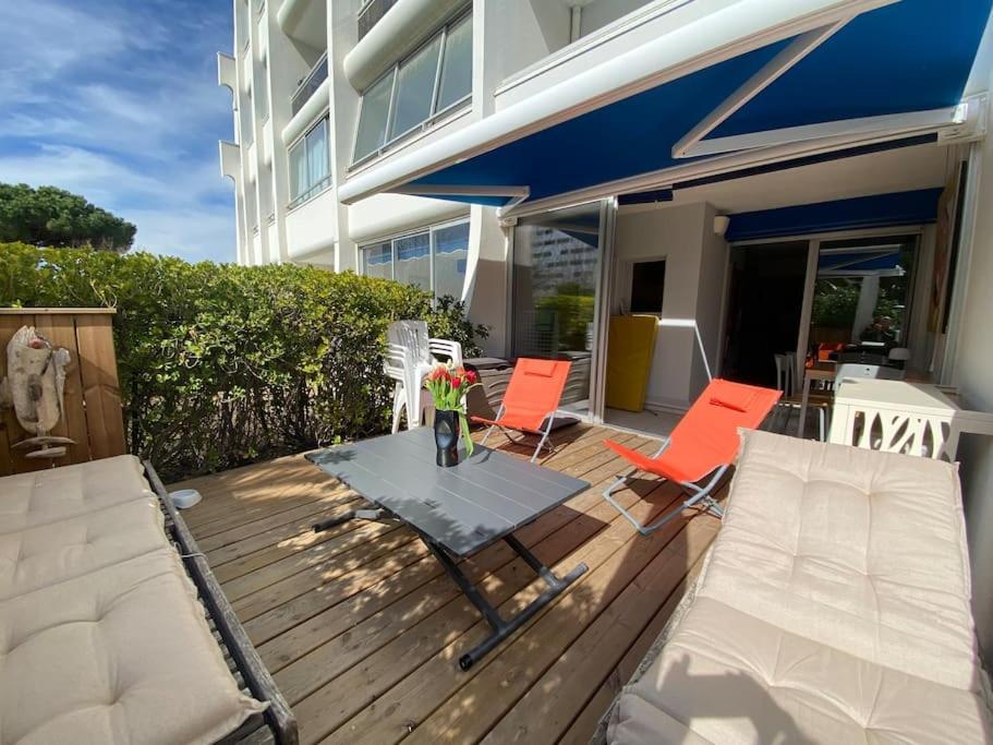 Le Murmure Du Palmier * Mer A 2 Min * Parking Prive * Terrasse Ла-Гранд-Мот Экстерьер фото
