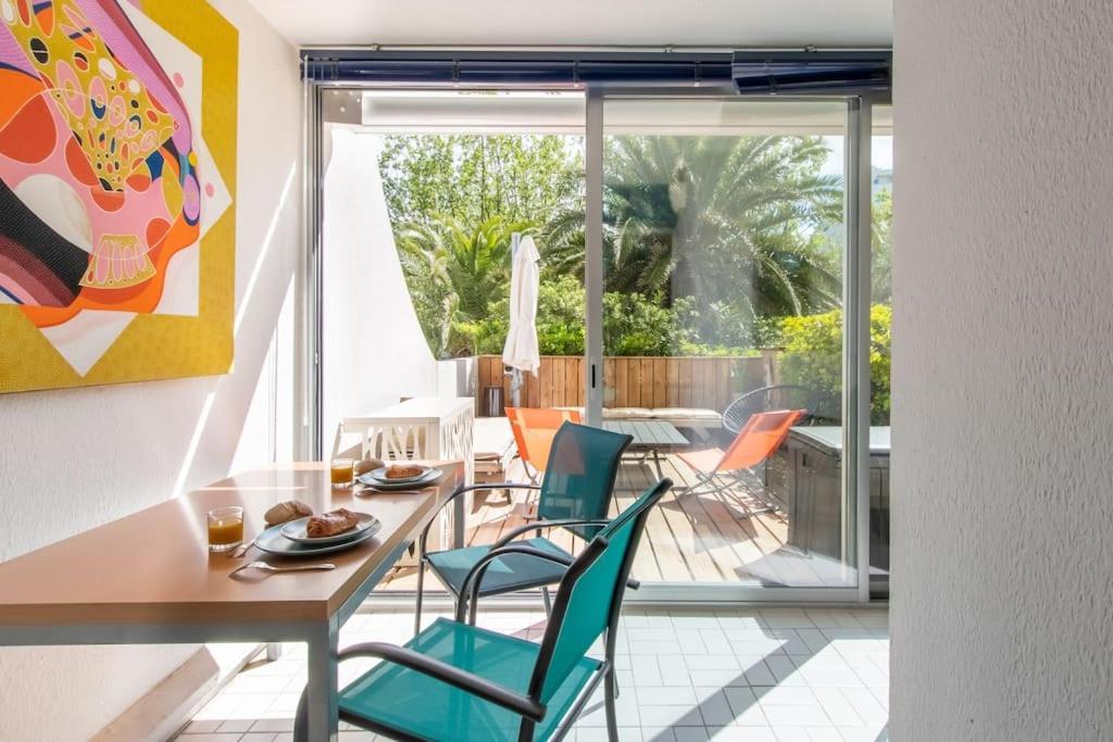 Le Murmure Du Palmier * Mer A 2 Min * Parking Prive * Terrasse Ла-Гранд-Мот Экстерьер фото